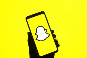 Cómo Hacer una Captura de Pantalla en Snapchat [5 formas]